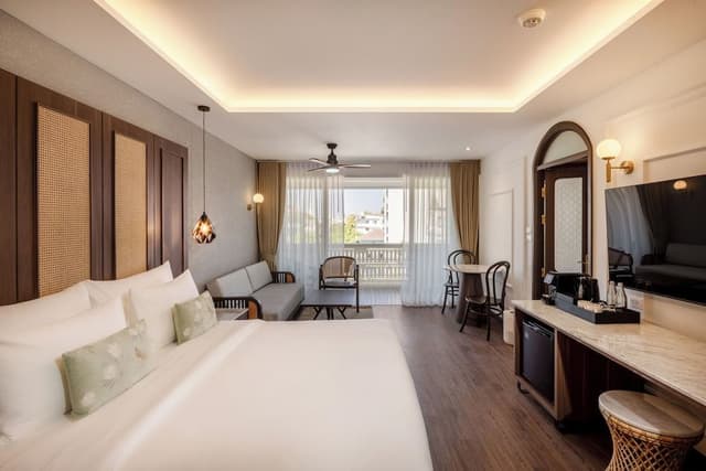Grand Spa Holistic Suite