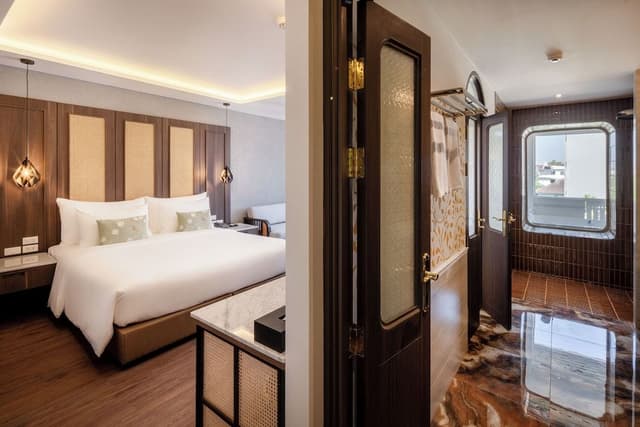 Grand Spa Holistic Suite