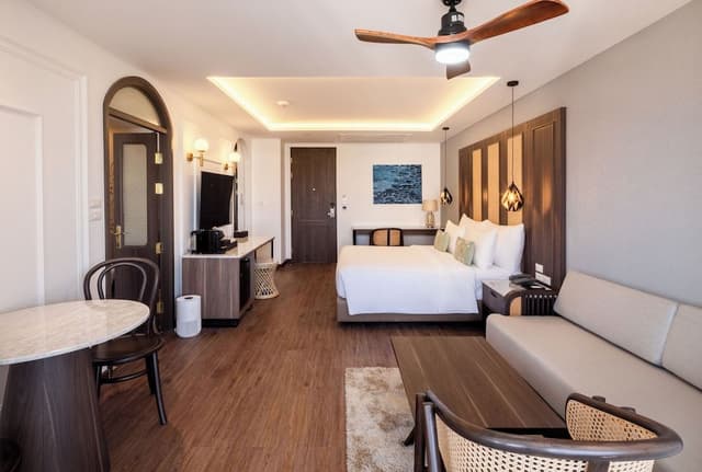 Grand Spa Holistic Suite