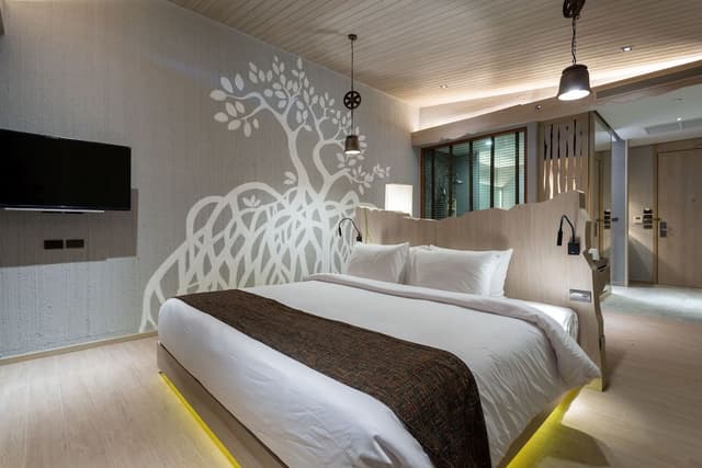 Grand Deluxe Room