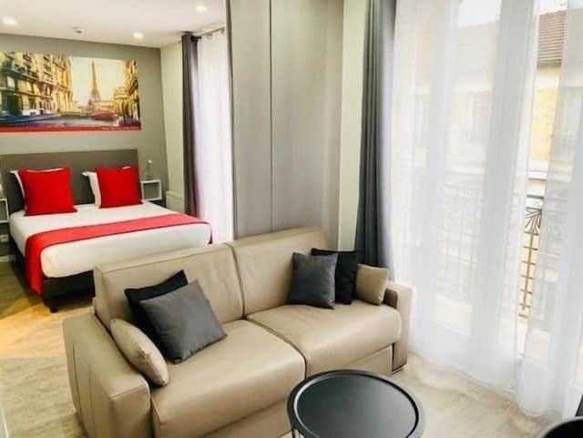 Deluxe Suite, 1 King Bed, Non Smoking