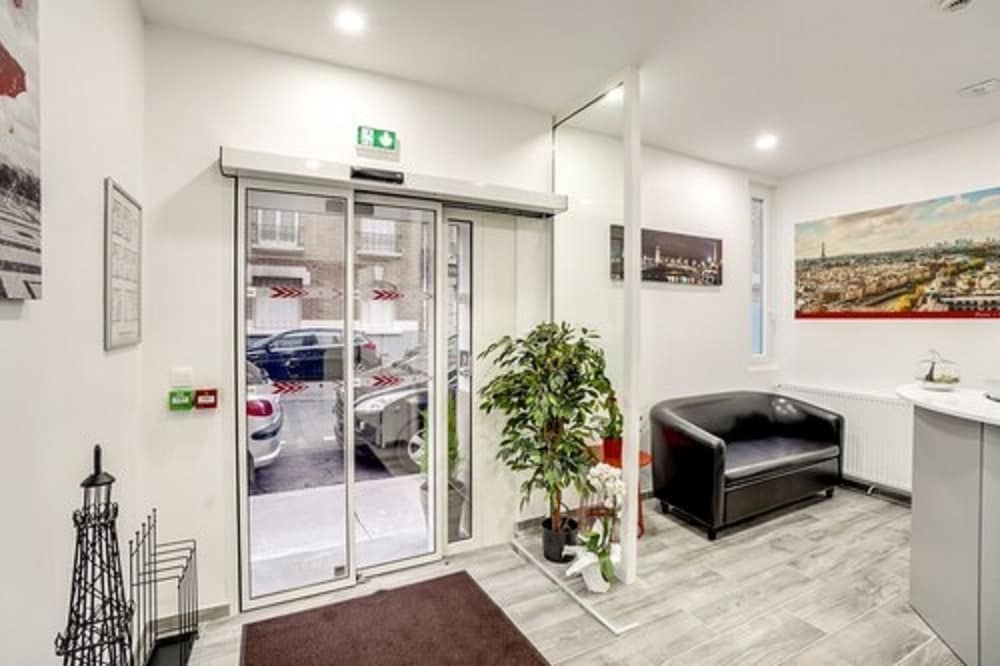 Paris Hotel Clichy4