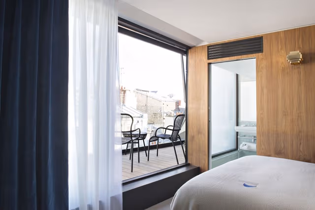 Deluxe Double Room -Terrace with Spa Access