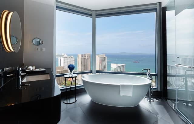 Panoramic Suite