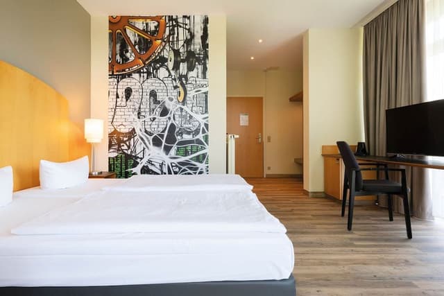 Superior Plus Room