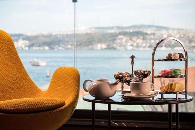 Junior Suite with Bosphorus View