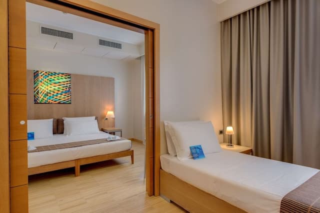 Classic Room, Multiple Beds