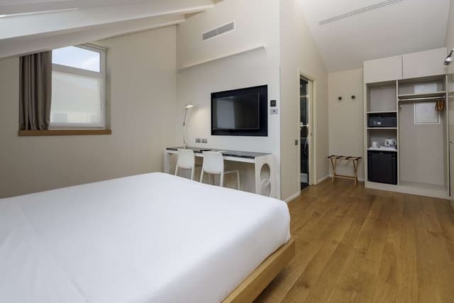 Superior Room, 1 Queen Bed