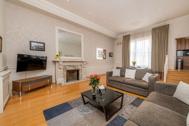 Deluxe Apartment 2 Bedrooms