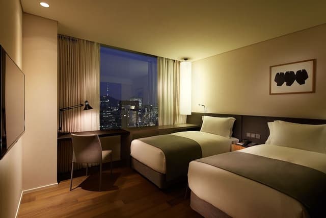 Standard Twin Room