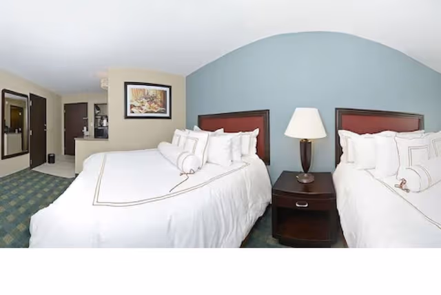 Deluxe Room, 2 Queen Beds
