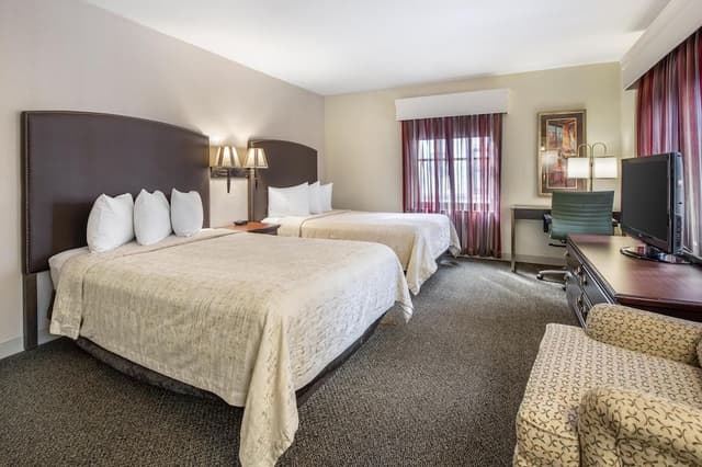 Suite, 2 Double Beds, Non Smoking, Refrigerator & Microwave