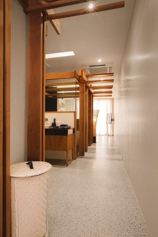 Honeymoon Room