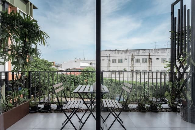 Double Room, 1 King Bed, Balcony