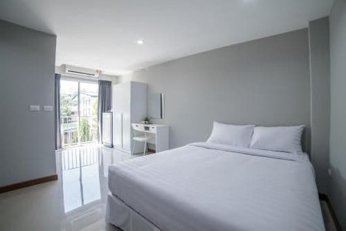 Balcony Room