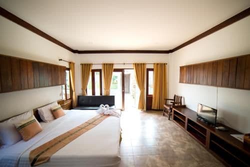 Deluxe Double Room with Shower