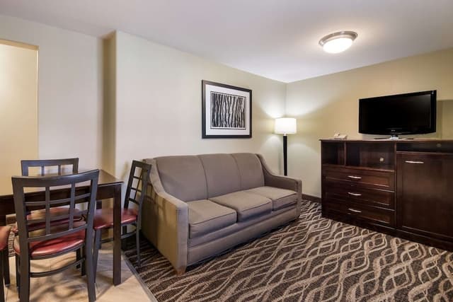 Suite, 1 Queen Bed, Non Smoking, Kitchen (with Sofabed)