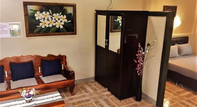 One-Bedroom Bungalow