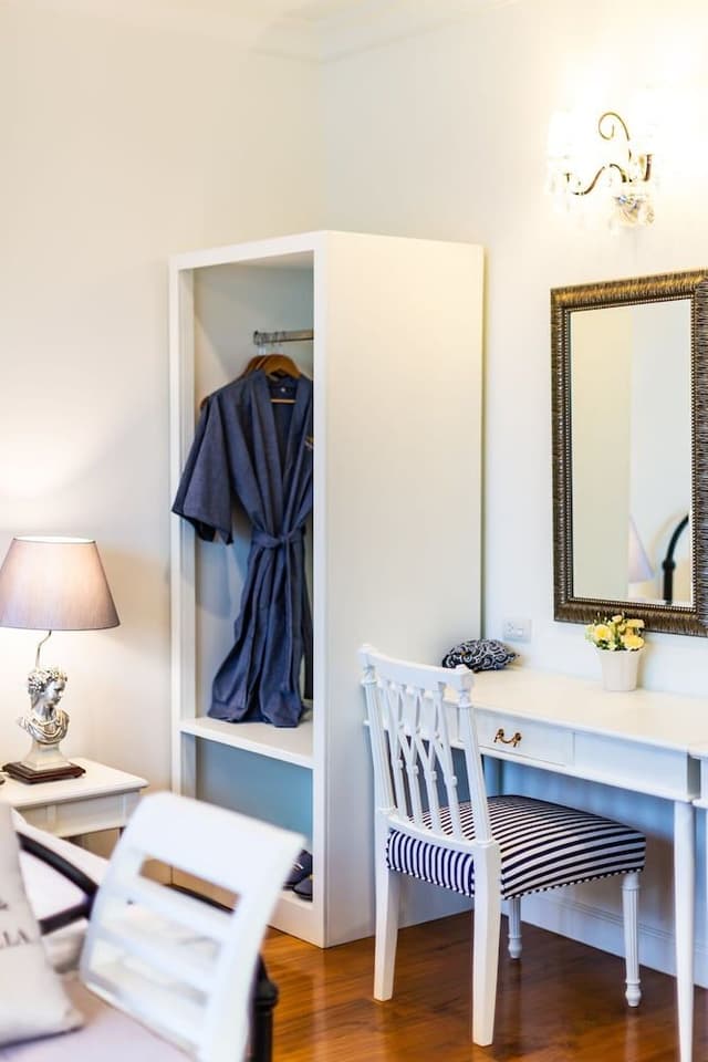 Deluxe Double Room, 1 King Bed, Ensuite