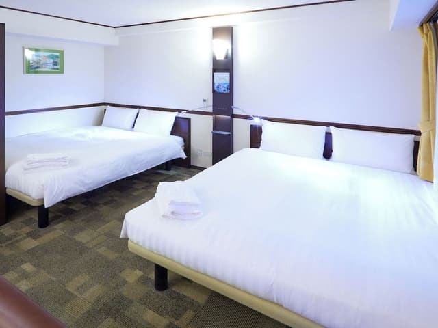 Deluxe Twin Room, 2 Queen Beds, Non Smoking