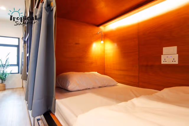 Basic Quadruple Room, Shared Bathroom