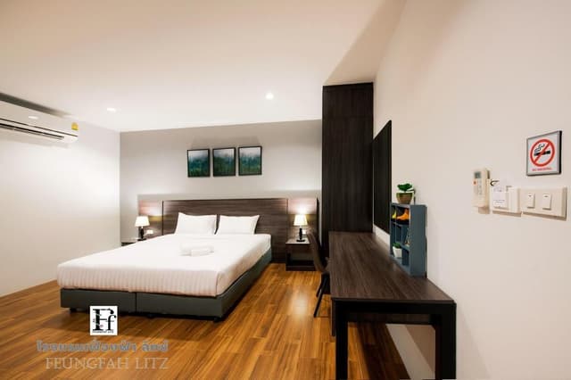 Standard Double Room (Coffee Tea Bread)