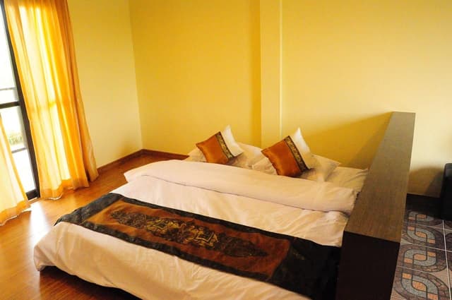 Queen Room with Balcony