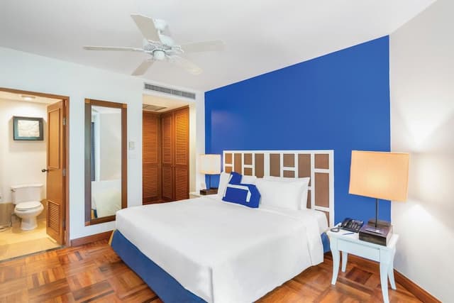 Premier Suite, Golf View (Junior)