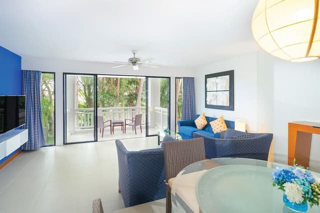 Premier Suite, 2 Twin Beds, Golf View