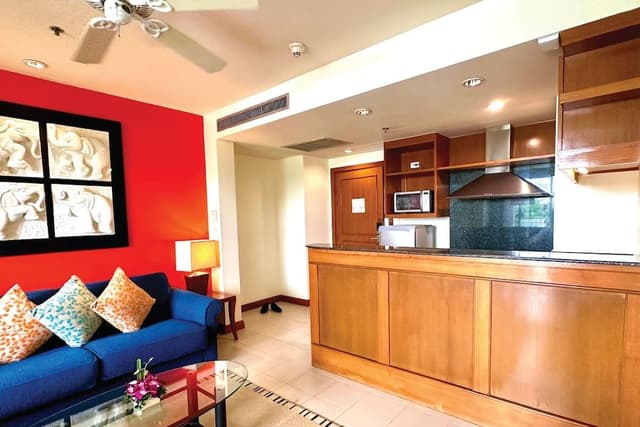 Premier Suite, 1 King Bed, Golf View