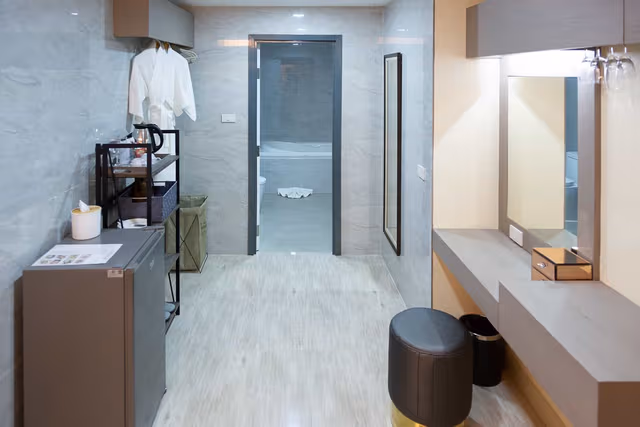 Suite Room with Bathtub Double Bed