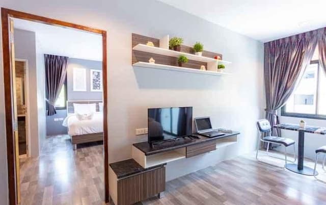 Executive Suite