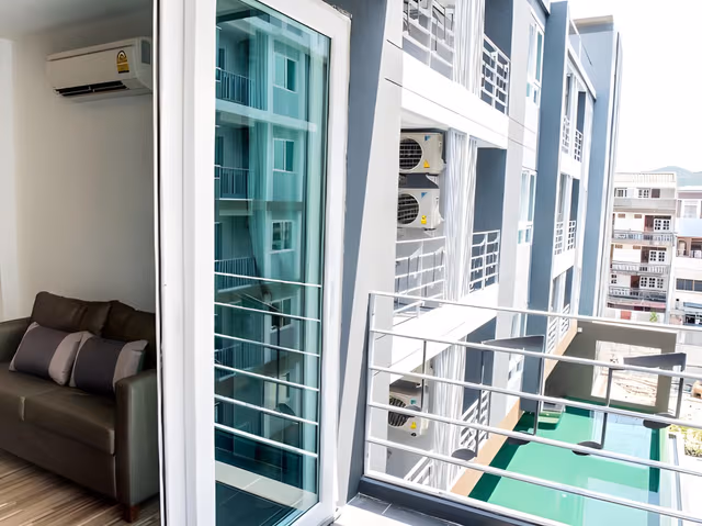 2 Bedrooms Non-Smoking