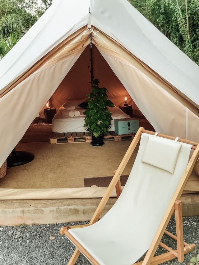 Premium Tent, Private Bathroom, Garden View