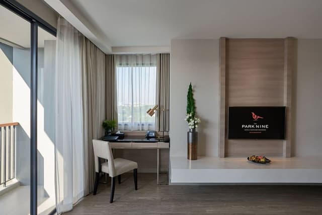 Executive Room