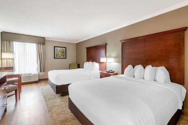Queen Room with Two Queen Beds - Non-Smoking