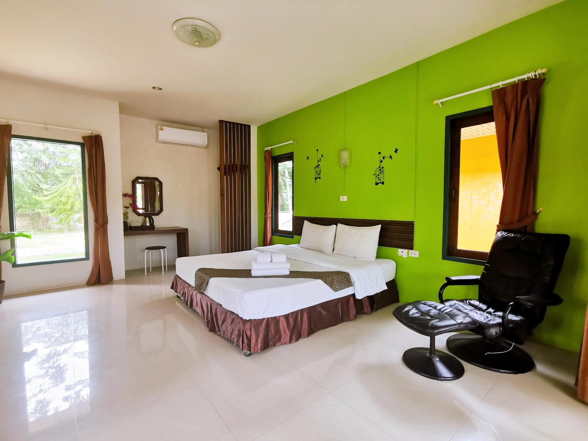 ฟาร์มสุข เรสซิเดนซ์ แอนด์ รีสอร์ต (Farmsuk Residence and Resort)1