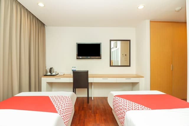 Deluxe Twin Room