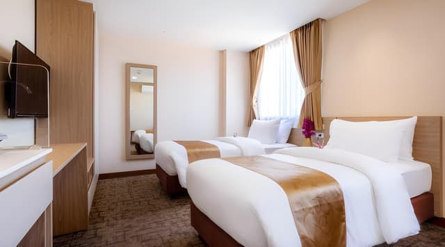 Deluxe Twin Room