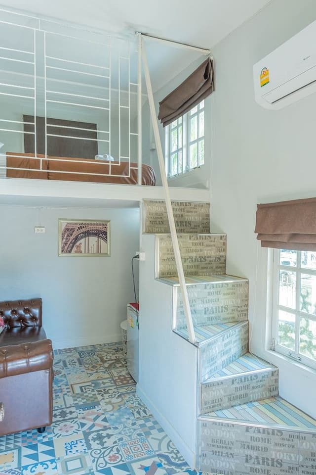 Deluxe Home