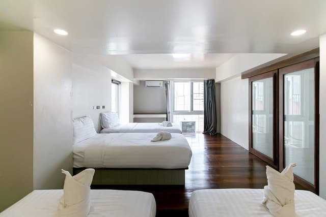 Deluxe Family Suites