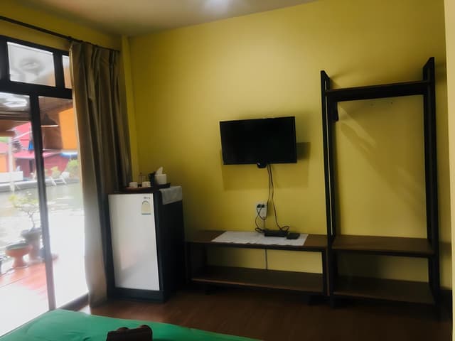 Riverside Room