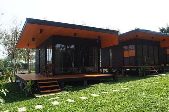 Deluxe Bungalow