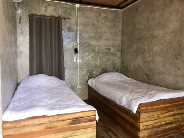 Basic Twin Room