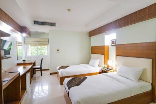 Standard Twin Room
