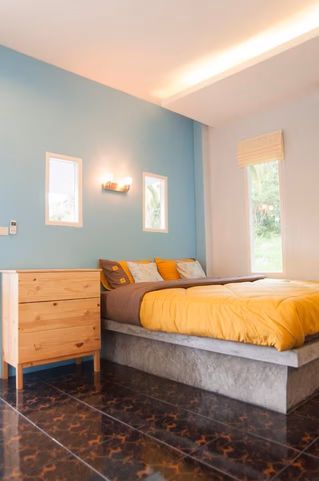 1-Bedroom Bungalow with Mountain View