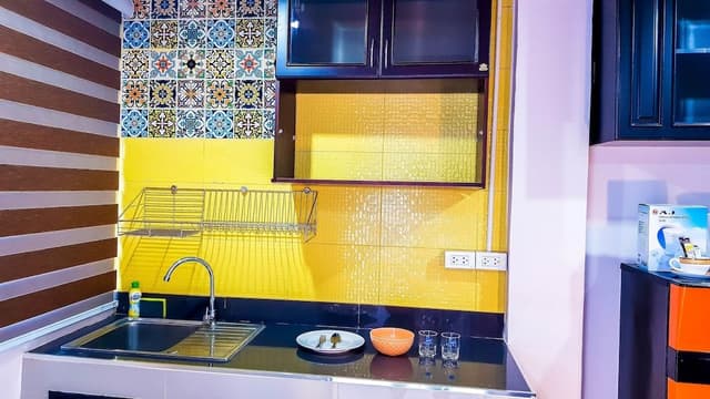 Premium Suite, 1 King Bed, Kitchenette, City View