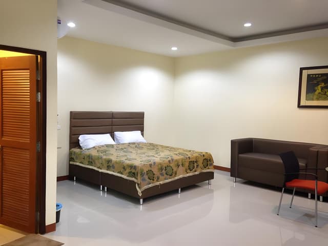 Grand Deluxe Room