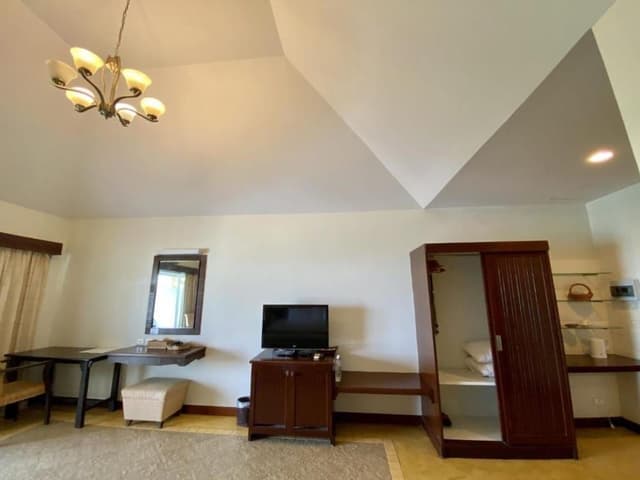Deluxe Seaview Room