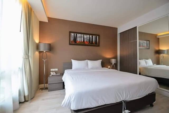 2 Bedroom